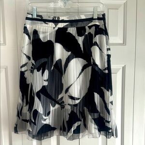 White House Black Market Floral Black and White Skirt